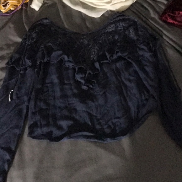 American eagle Navy blue crop top - Picture 2 of 5